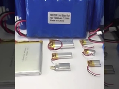 AUK Lipo 18650 lithium Battery